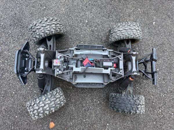 Gebrauchter TRAXXAS X-Maxx 4x4 8S VXL 1/7 Monster-Truck RTR